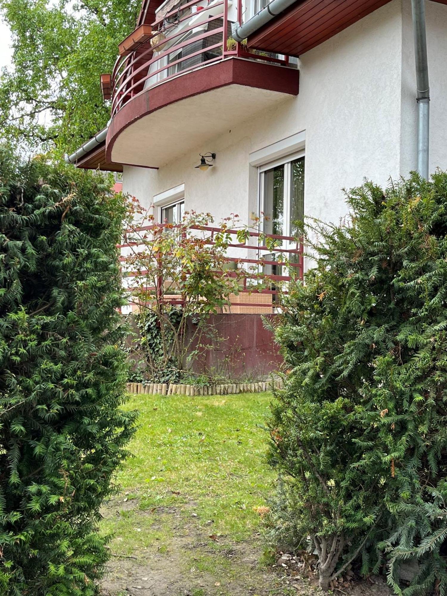 Kiraly Csaladi Apartman- Royal Family Apartment #Freegarage Budapest Exteriör bild