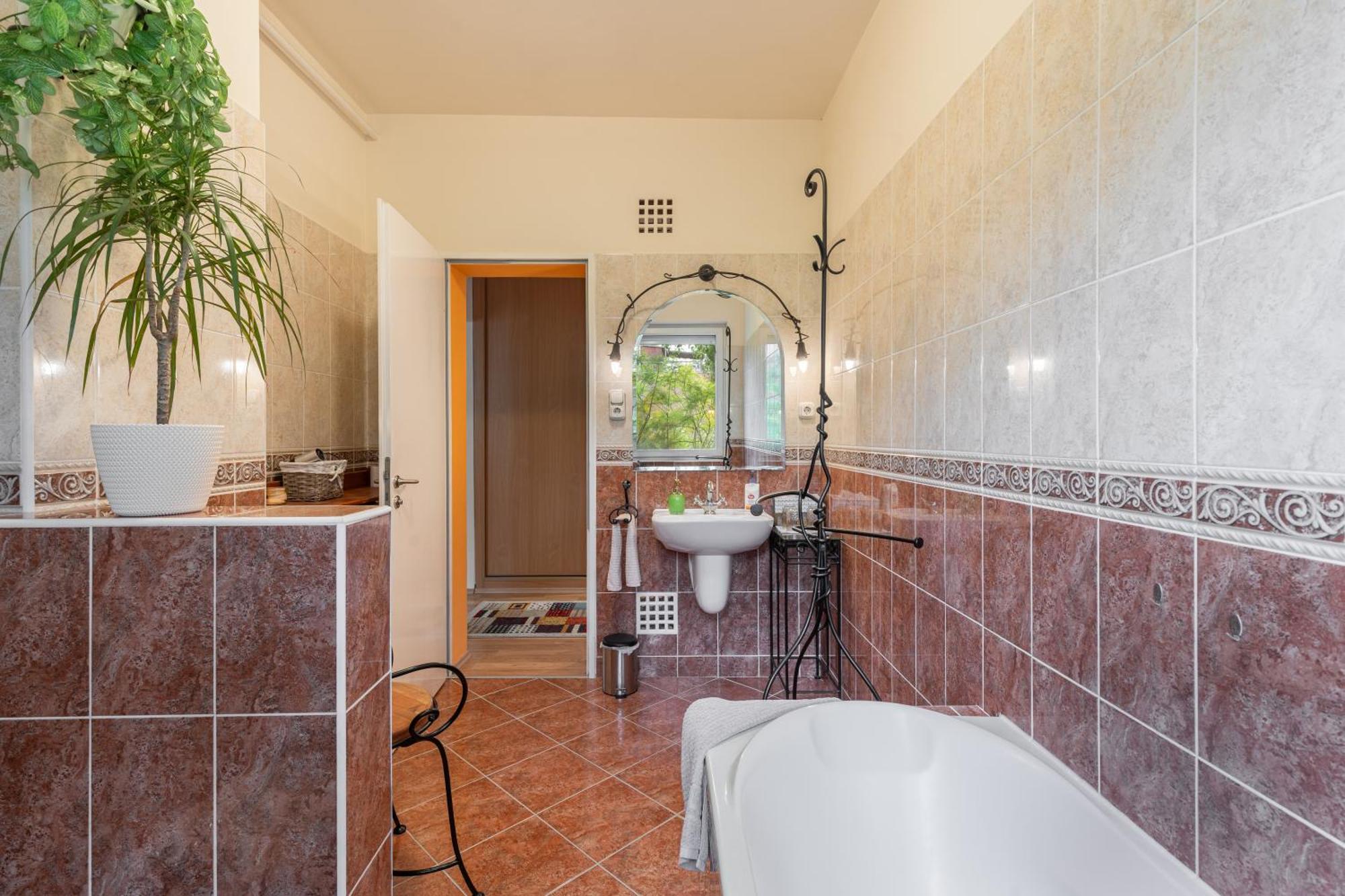 Kiraly Csaladi Apartman- Royal Family Apartment #Freegarage Budapest Exteriör bild