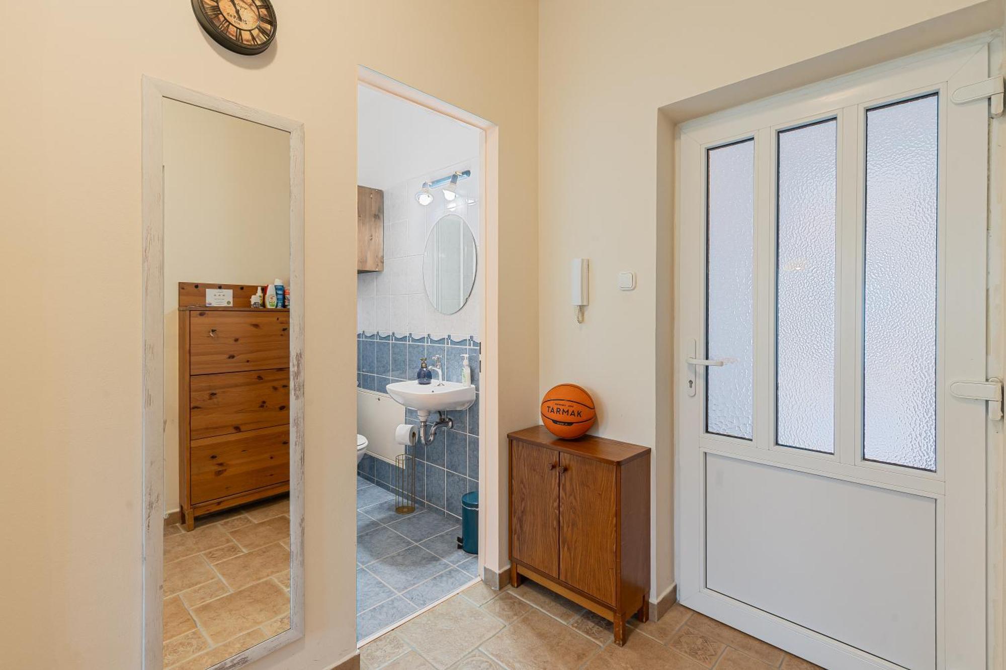 Kiraly Csaladi Apartman- Royal Family Apartment #Freegarage Budapest Exteriör bild